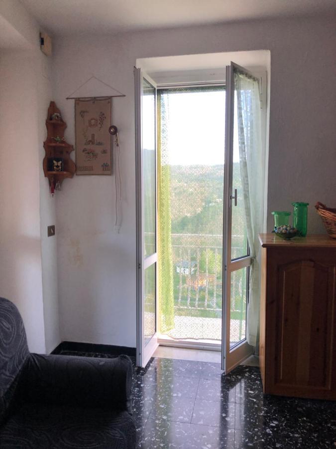 Apartament Bilocale Mirella Carro Zewnętrze zdjęcie
